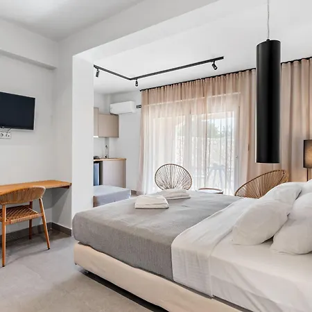 Blue Symphony Suites&apartments Appartement Nikiana