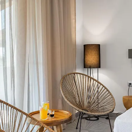 Blue Symphony Suites&apartments Nikiana