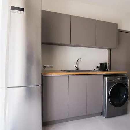 Blue Symphony And Apartament *