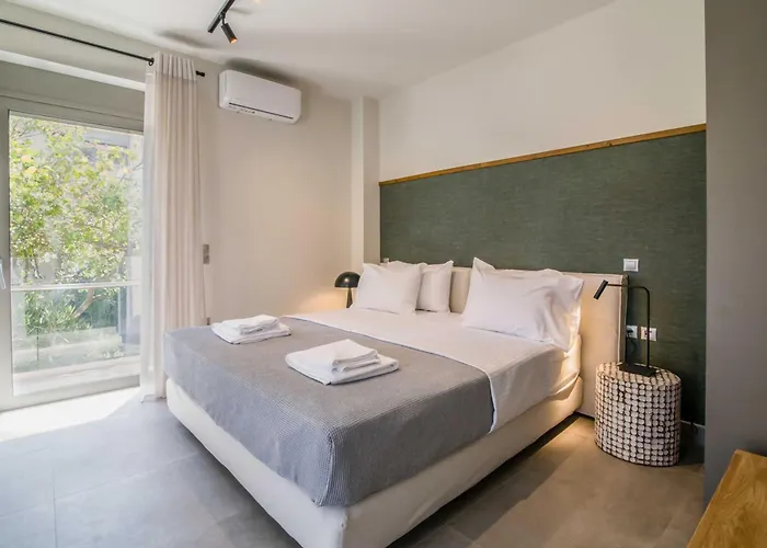 Blue Symphony And Lägenhet *