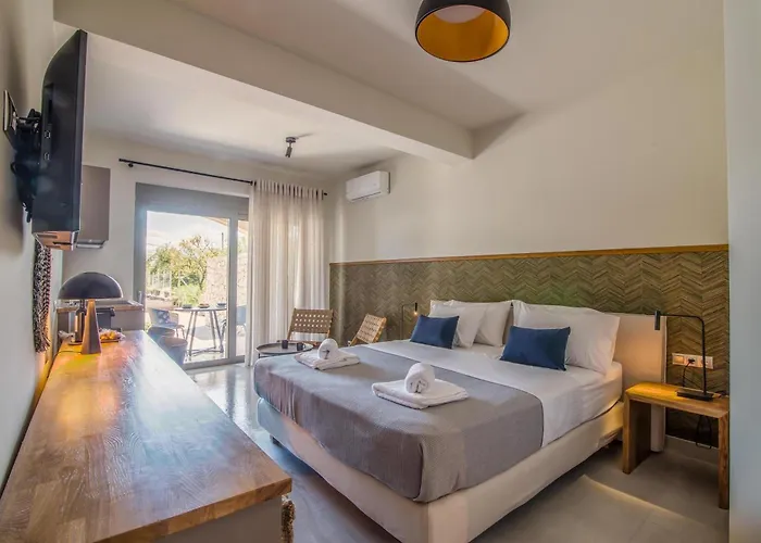 Blue Symphony And Lägenhet Nikiana